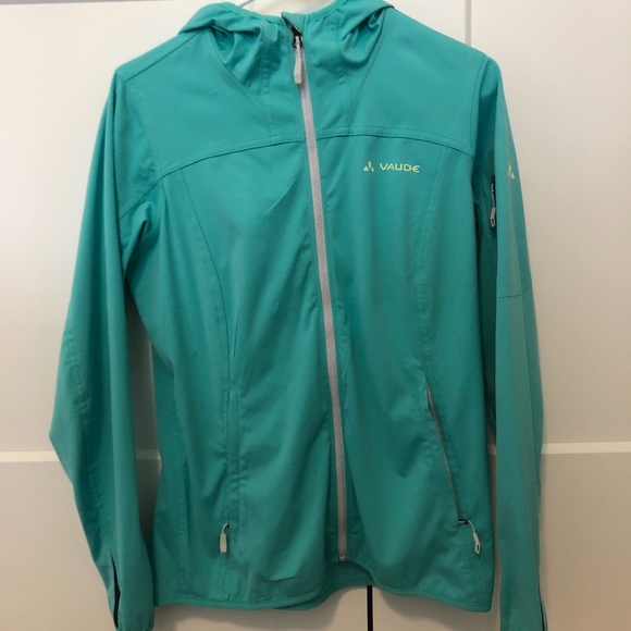 Aqua Light Jacket - Medium - Picture 1 of 2